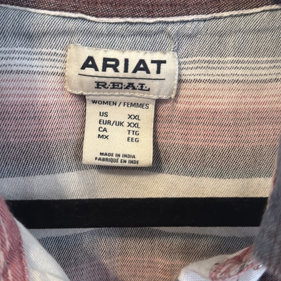 EUC Ariat Button Up - Picture 3 of 5